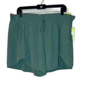 All in Motion Green Athletic Shorts Lightweight Moisture-Wicking